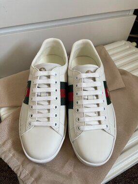 Gucci White Ace Sneakers with Bee Detail